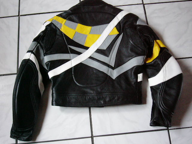 Motorradjacke Gre 38 hinten